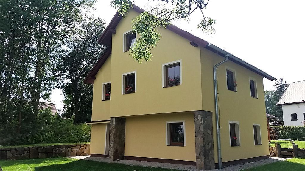 Гостьовий будинок Горні-Плана Екстер'єр фото